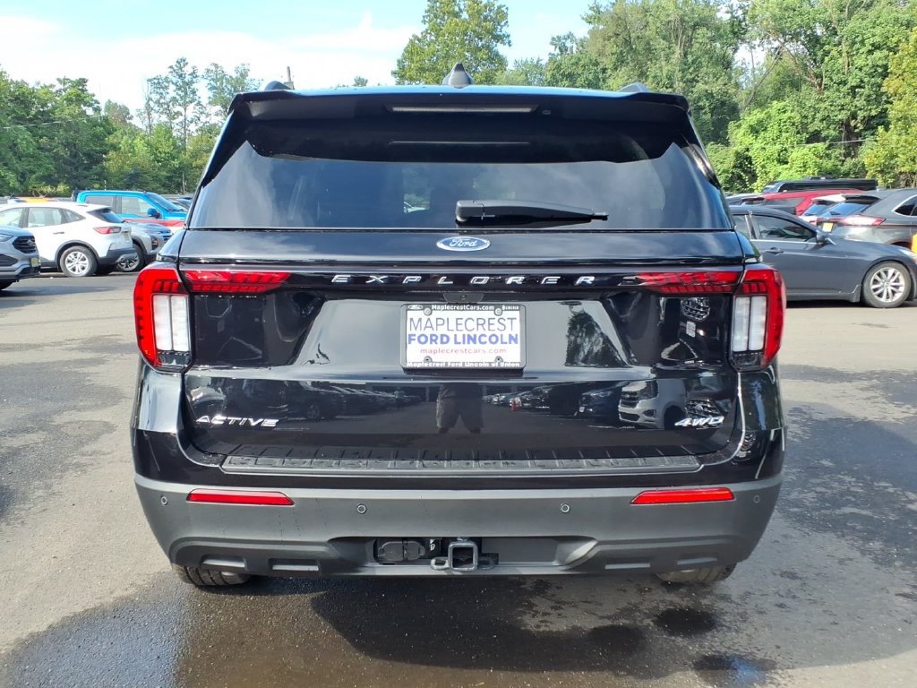 Certified 2026 Ford Explorer Active AWD/4WD image 21