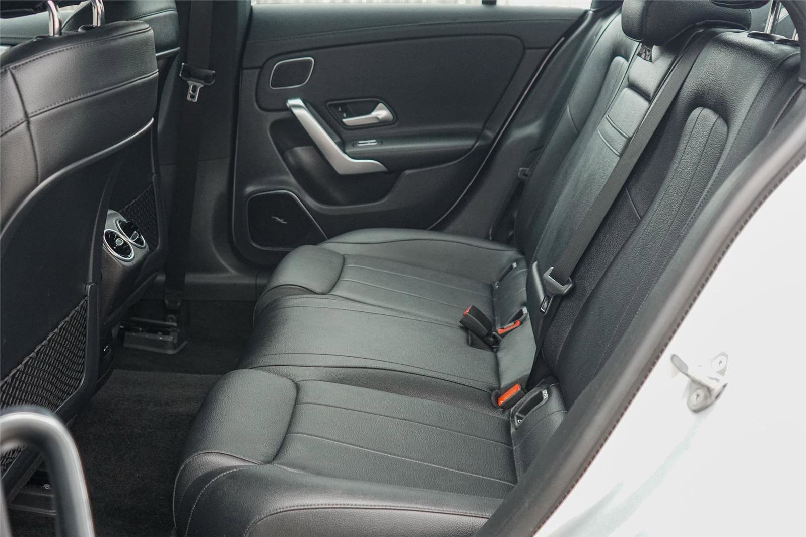 Used 2021 Mercedes-Benz CLA 250 4MATIC image 22