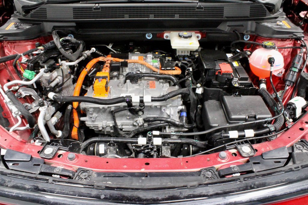 Used 2025 Chevrolet Equinox EV RS w/ LPO, Trailering Package image 17