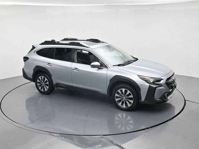Used 2025 Subaru Outback Touring AWD/4WD image 45