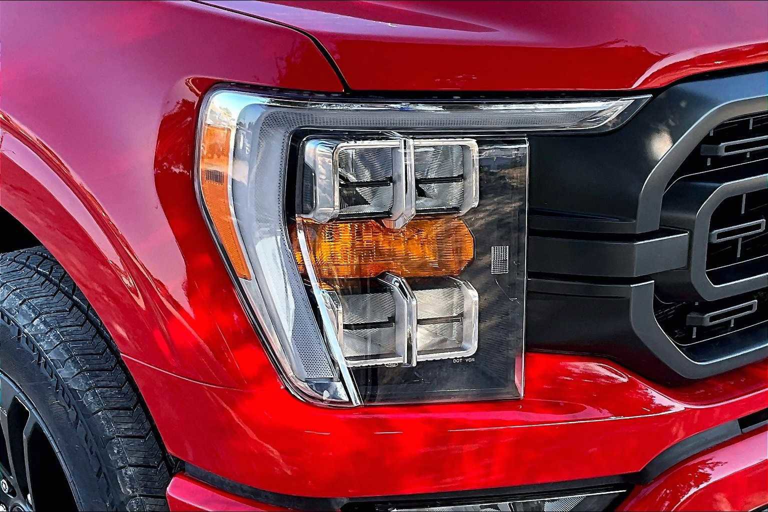 Certified 2023 Ford F150 XLT w/ Equipment Group 302A High image 27