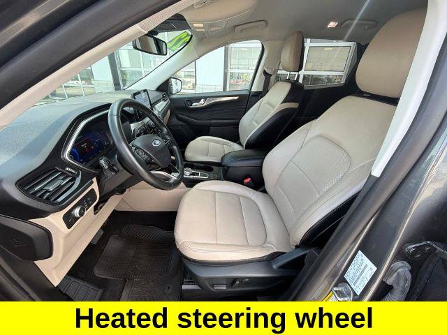 Certified 2022 Ford Escape Titanium AWD/4WD image 16