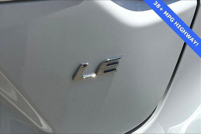 Used 2022 Toyota Corolla LE image 10