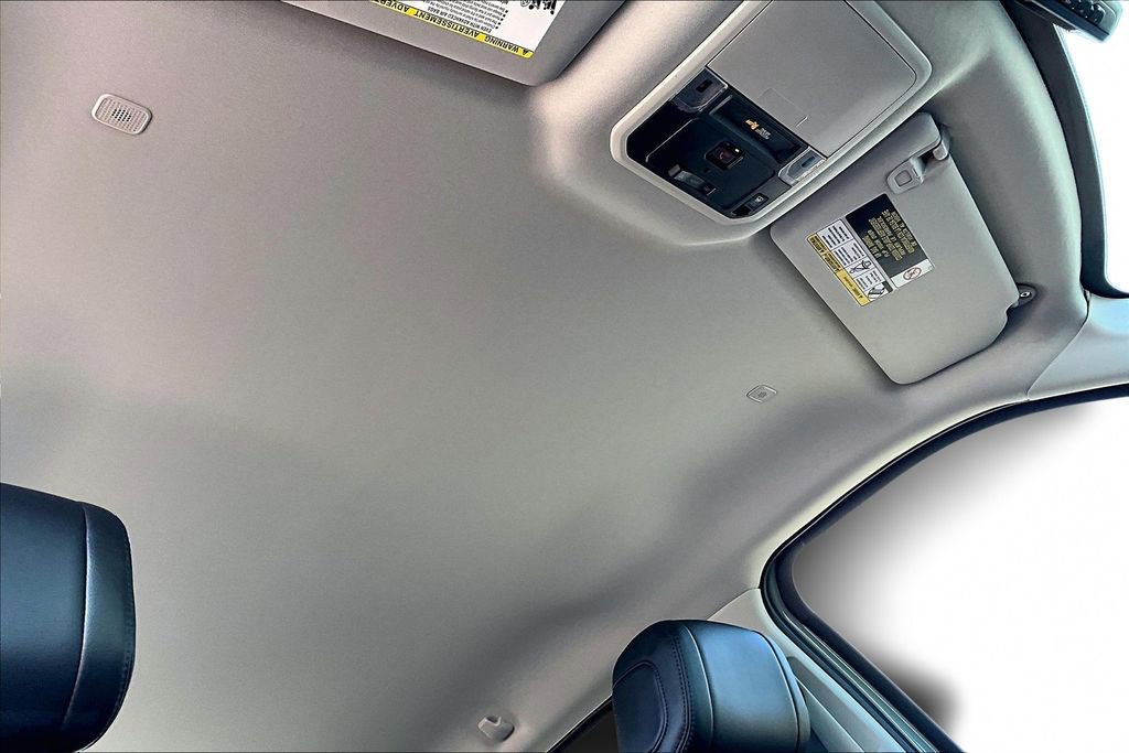 Used 2024 Toyota Tundra Limited w/ TRD Off-Road Package AWD/4WD image 23