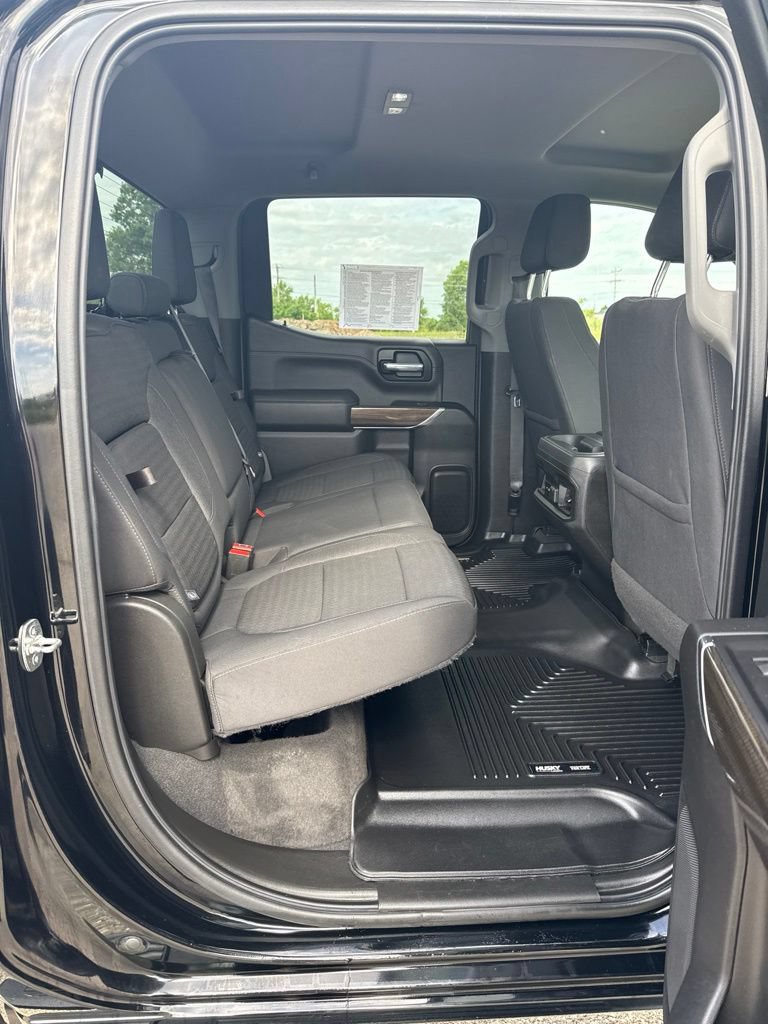 Used 2022 Chevrolet Silverado 1500 RST w/ Z71 Off-Road Package AWD/4WD image 16