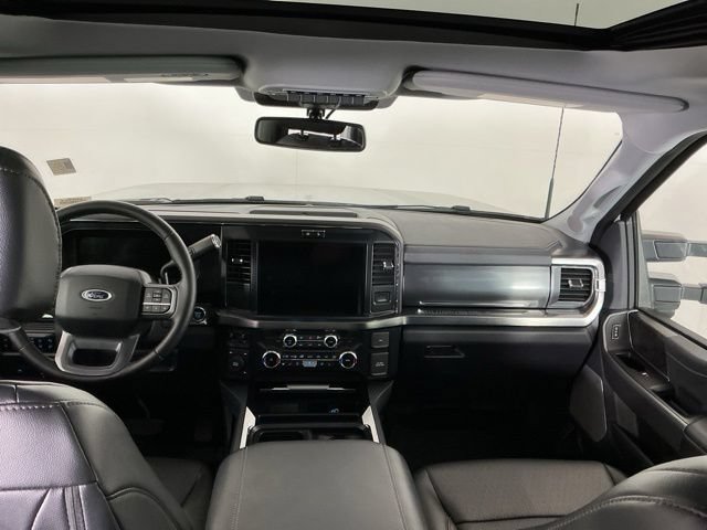 Certified 2025 Ford F450 Lariat w/ FX4 Off-Road Package AWD/4WD image 28