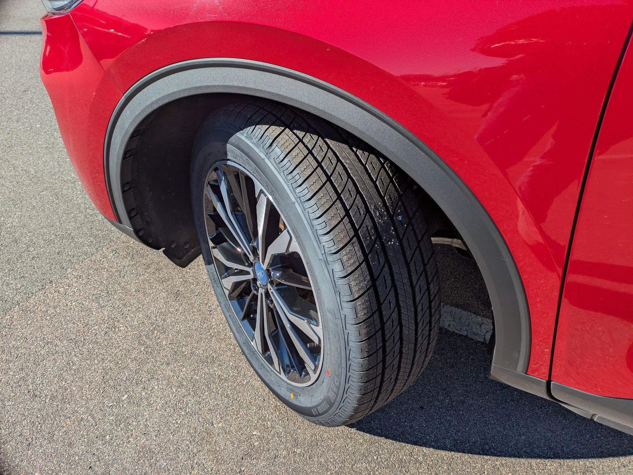 Certified 2022 Ford Escape SE w/ SE Sport Appearance Package image 44