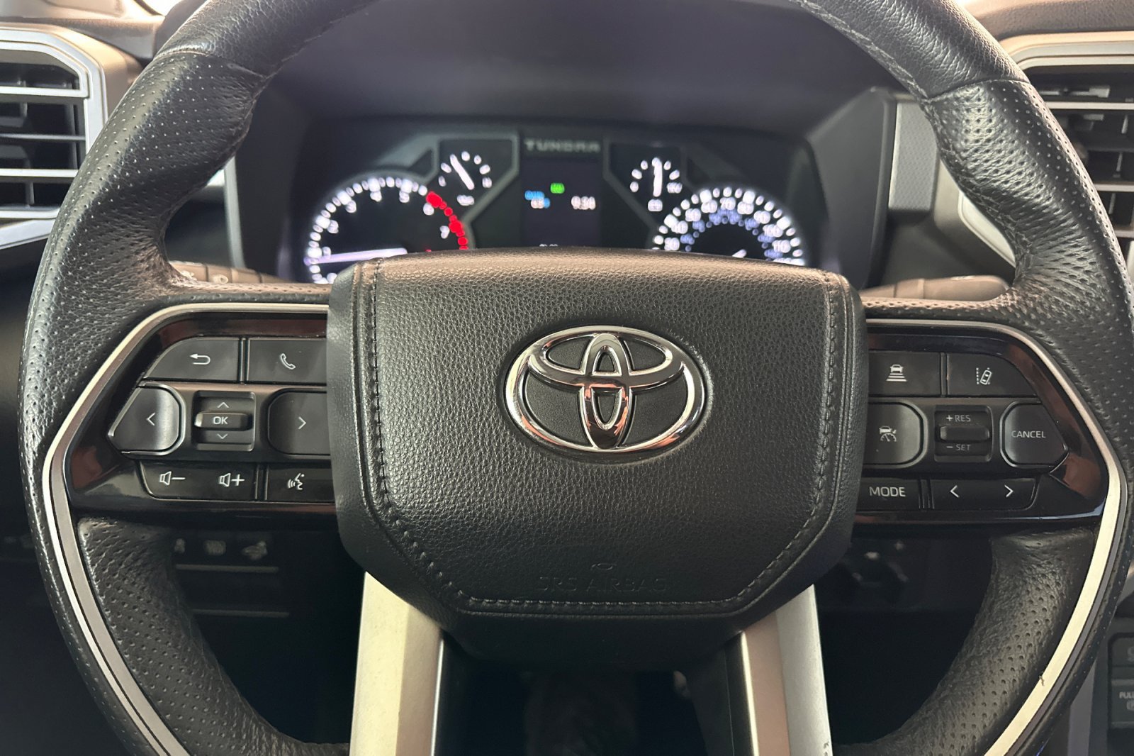 Used 2022 Toyota Tundra Limited w/ TRD Off-Road Package RWD image 23