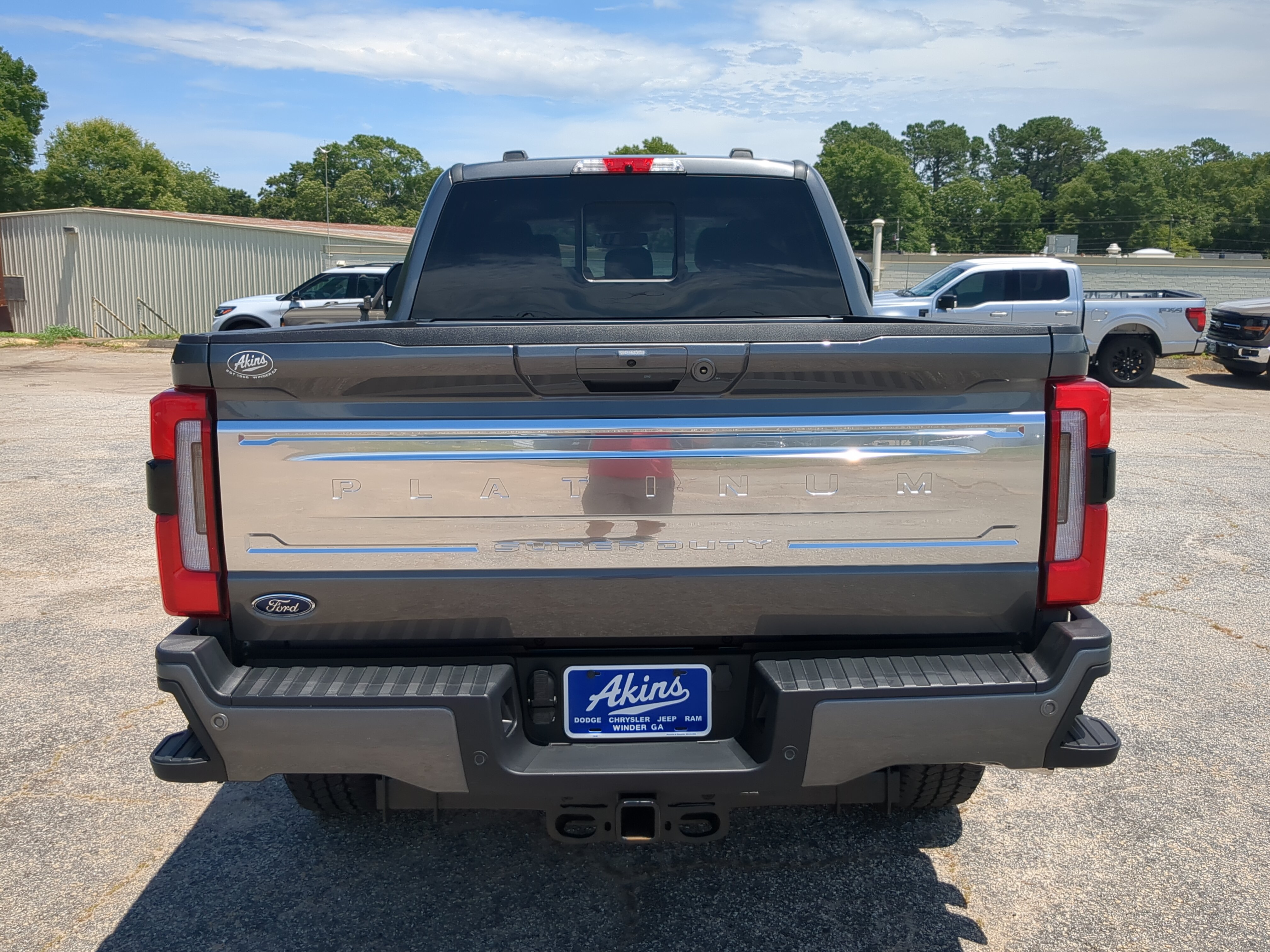 Certified 2026 Ford F250 Platinum w/ Platinum Plus Package AWD/4WD image 4