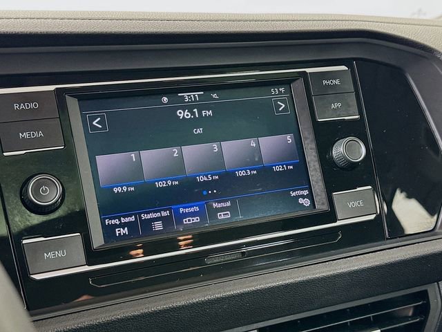 Used 2020 Volkswagen Jetta SE w/ SE Cold Weather Package image 15