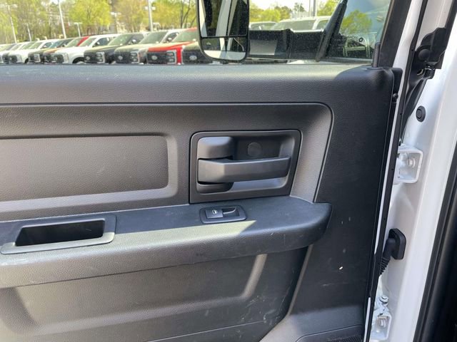 Used 2020 RAM 2500 Tradesman w/ Chrome Appearance Group image 25