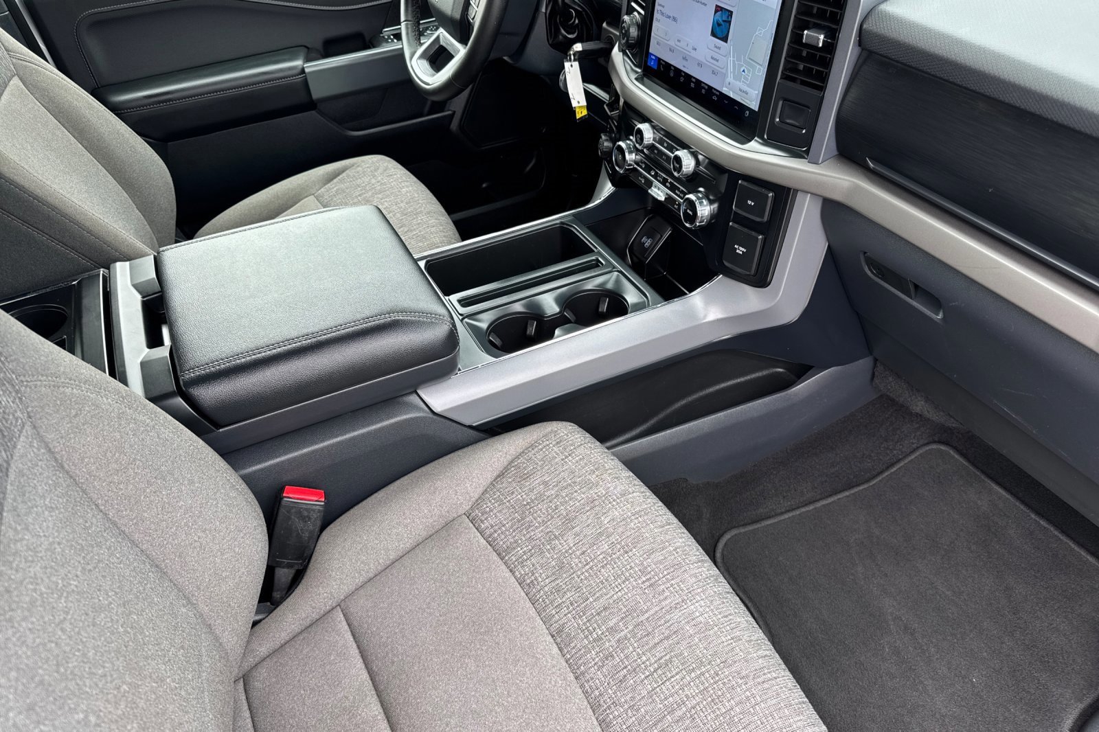 Certified 2024 Ford F150 XLT w/ Mobile Office Package image 16