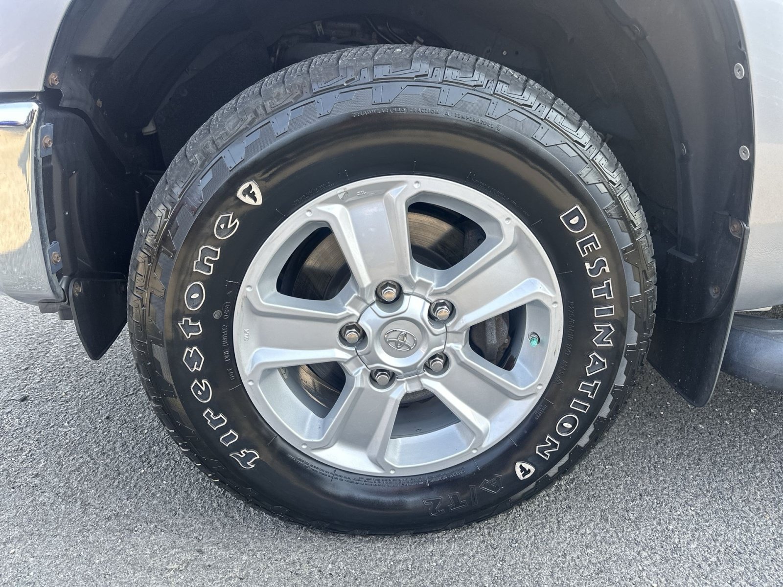 Used 2017 Toyota Tundra SR5 w/ SR5 Upgrade Package AWD/4WD image 20