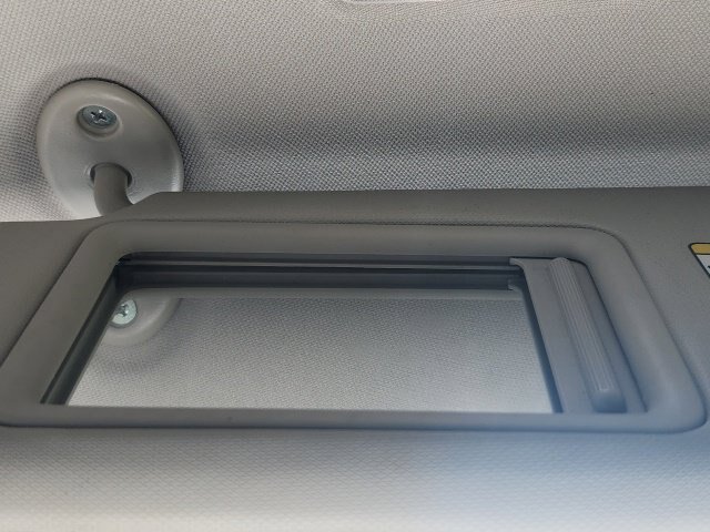 Used 2022 Toyota RAV4 LE AWD/4WD image 27
