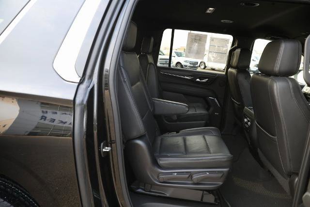 Used 2022 GMC Yukon XL Denali image 38