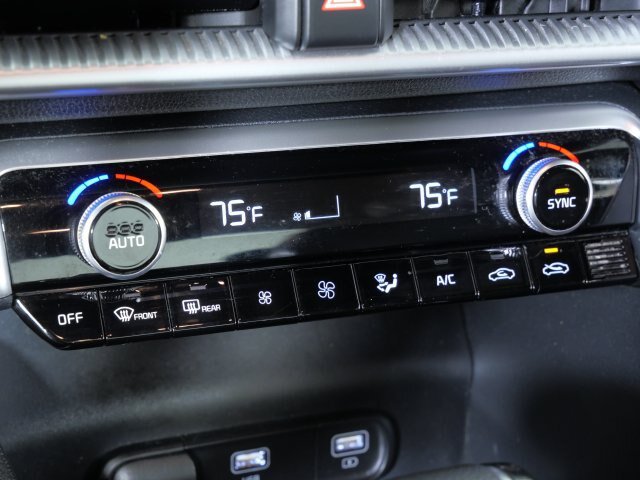Used 2022 Kia K5 GT-Line FWD image 25