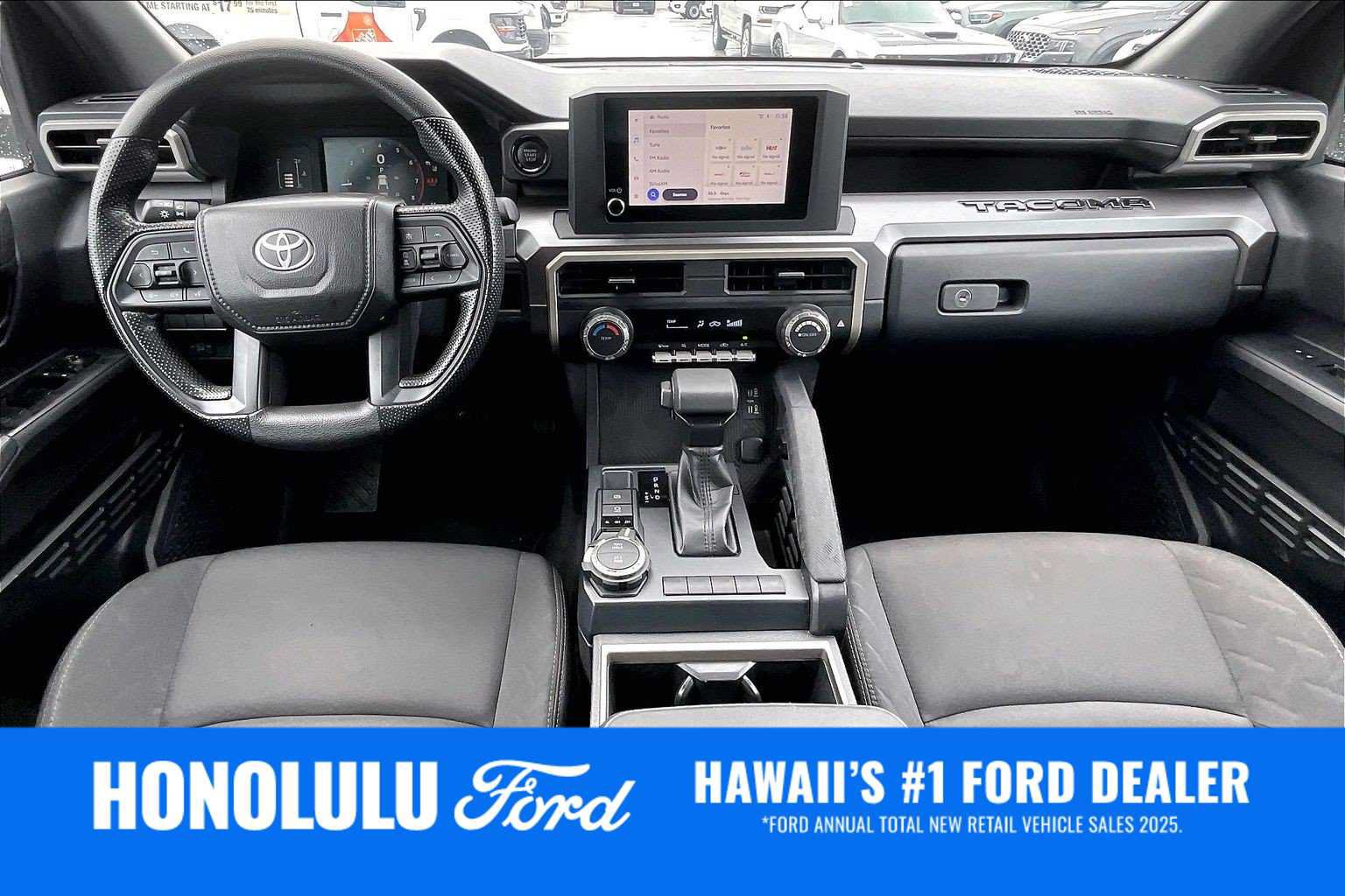 Used 2025 Toyota Tacoma SR5 AWD/4WD image 10