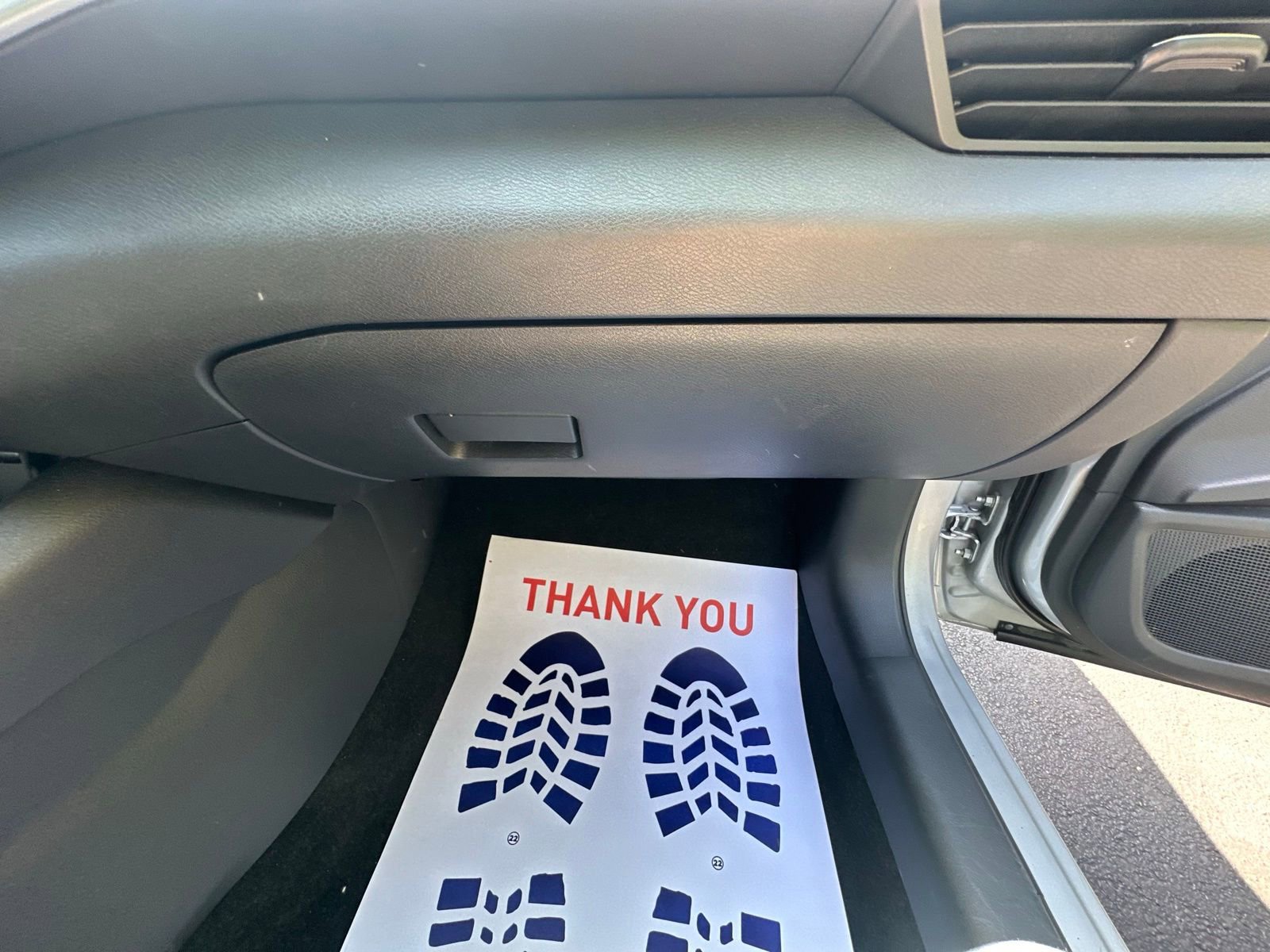 Used 2024 Nissan Altima 2.5 SV image 33