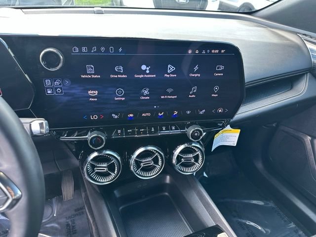Used 2024 Chevrolet Blazer EV LT AWD/4WD image 21