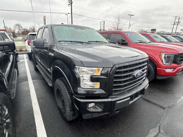Certified 2017 Ford F150 XLT w/ Equipment Group 302A Luxury AWD/4WD image 4