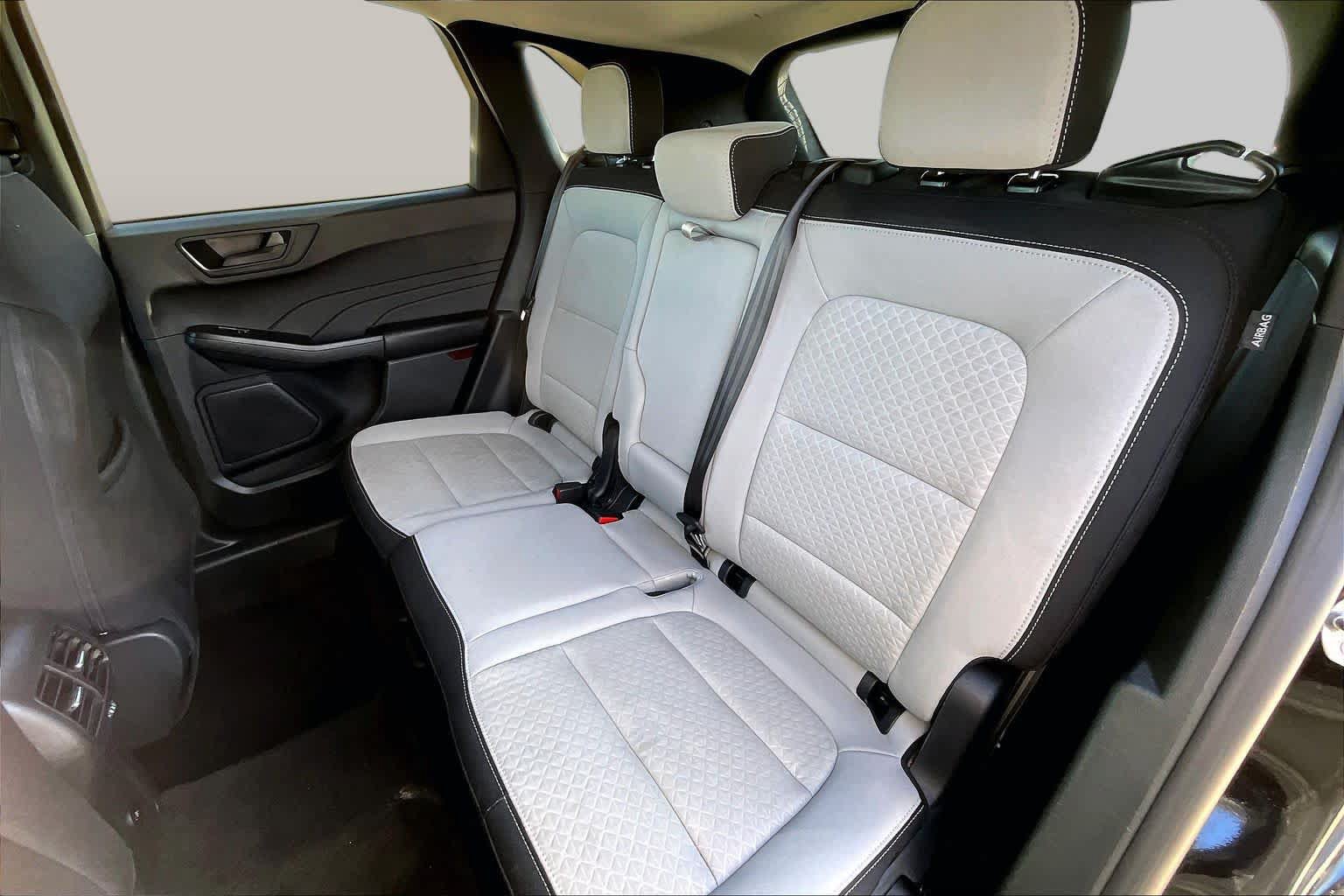 Certified 2025 Ford Escape Active AWD/4WD image 38