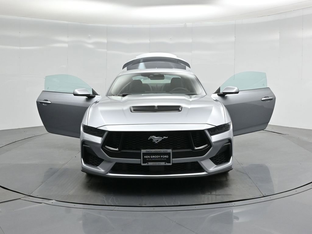 Certified 2025 Ford Mustang GT image 27