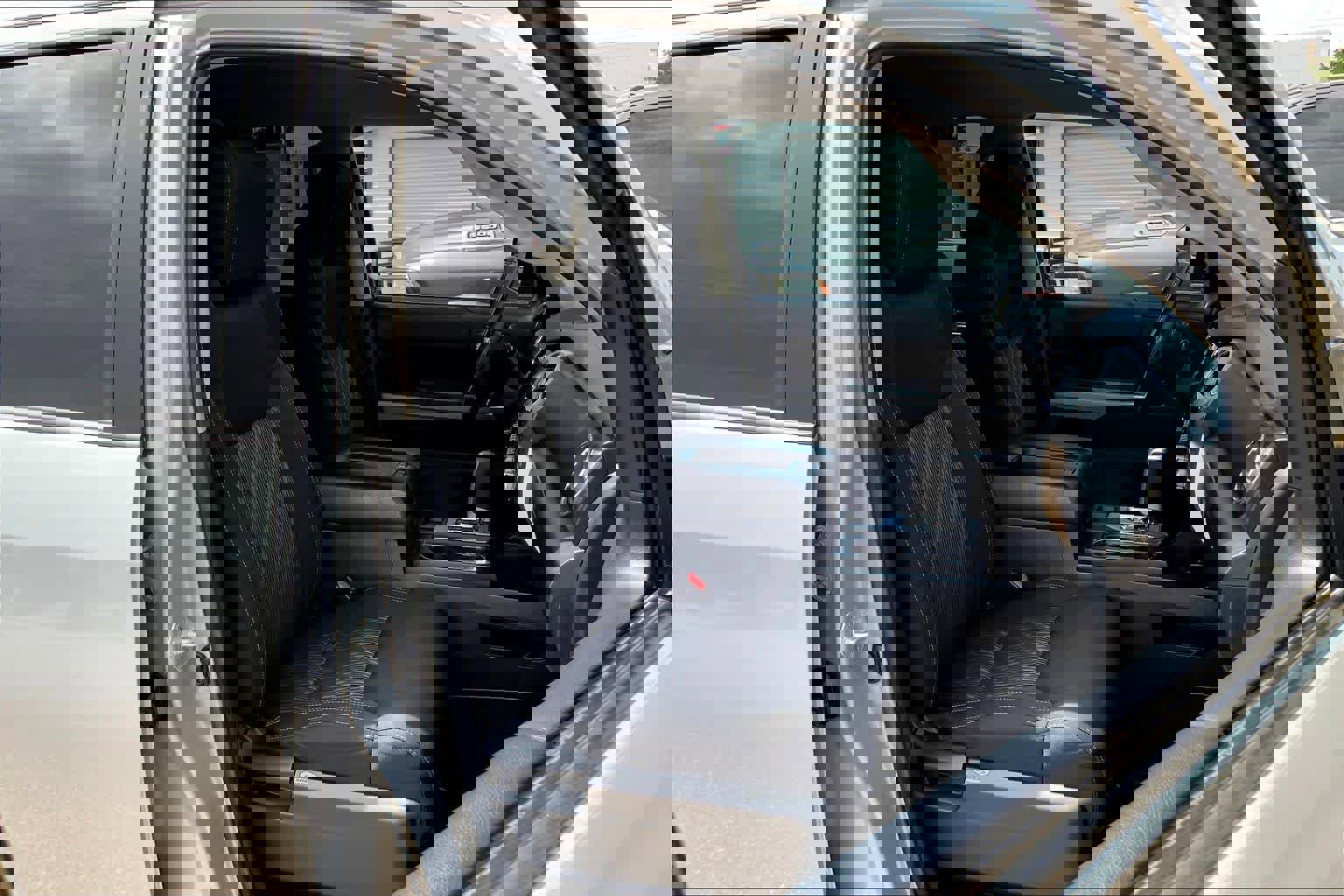 Used 2021 Toyota Tundra SR5 w/ Trail Edition image 9