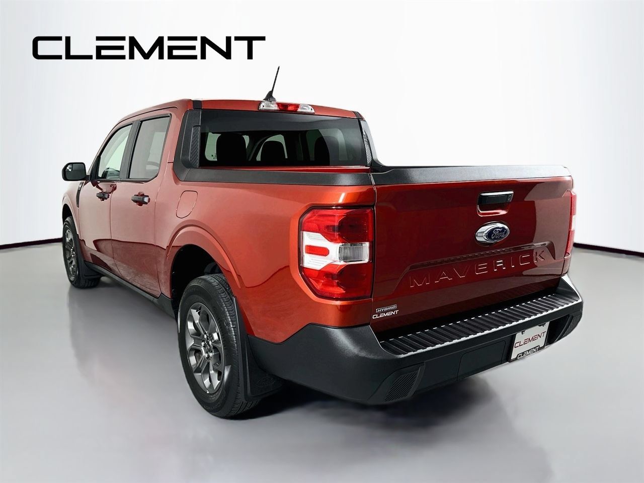 Certified 2024 Ford Maverick XLT FWD image 10