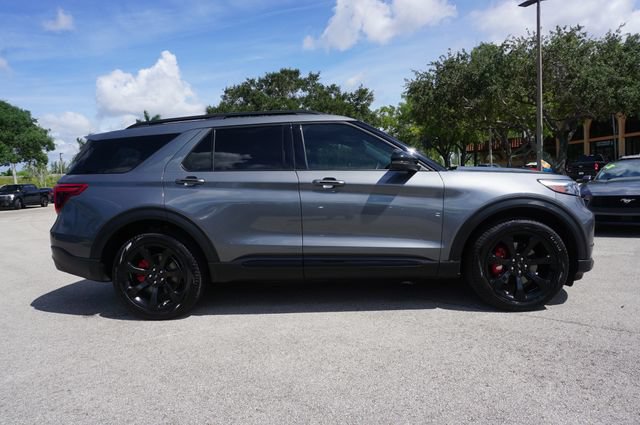 Certified 2022 Ford Explorer ST w/ Equipment Group 401A AWD/4WD image 22