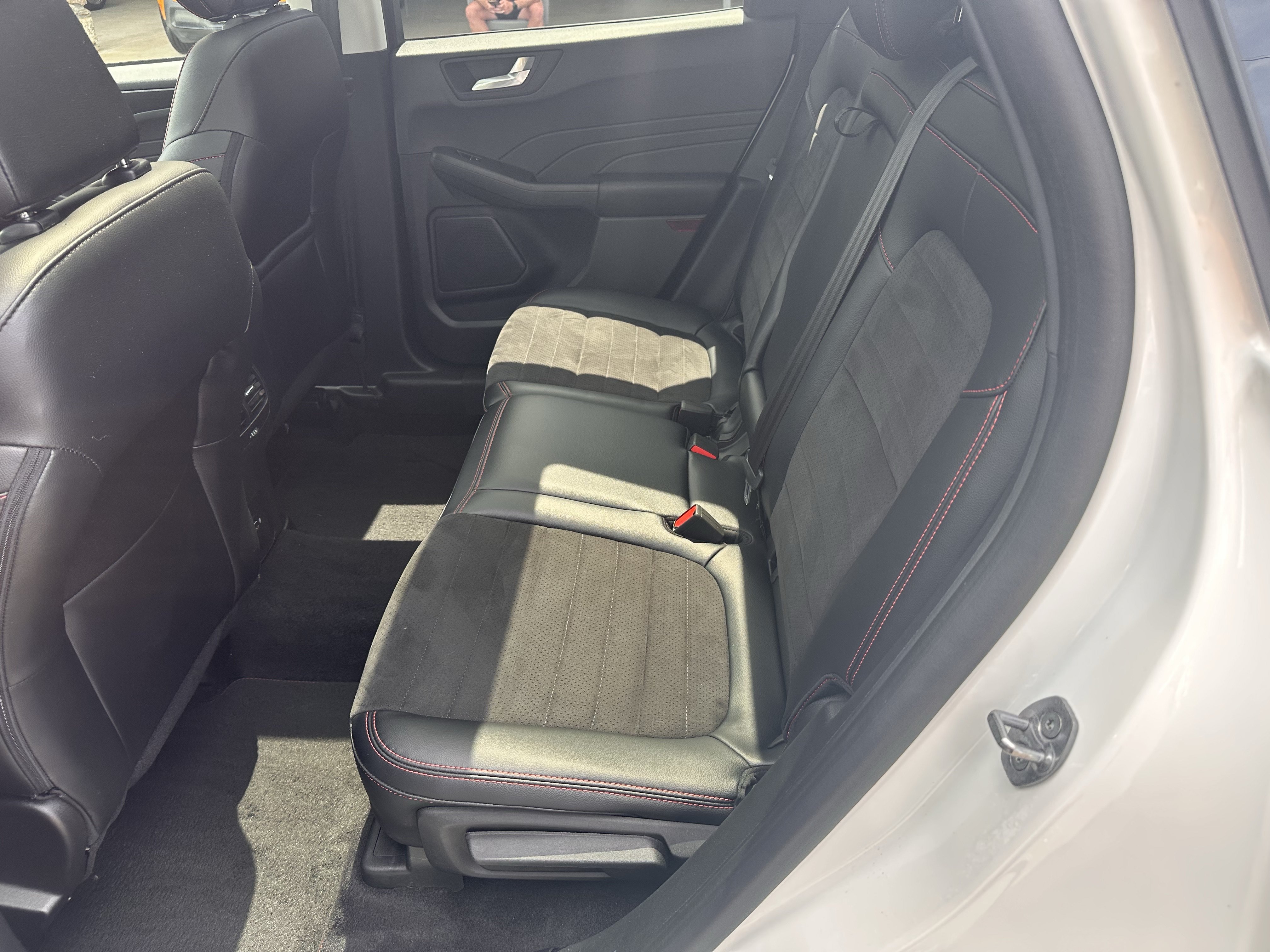 Certified 2022 Ford Escape SEL w/ SEL Stealth AWD Package image 12