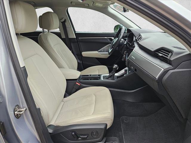 Used 2023 Audi Q3 2.0T Premium image 20