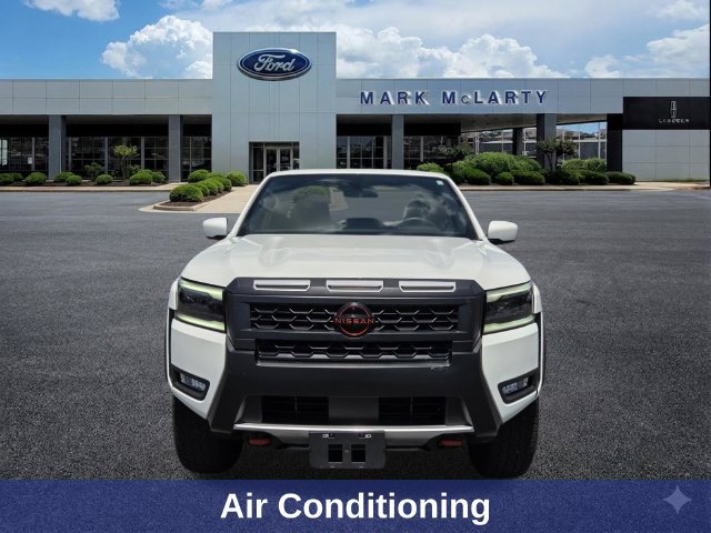 Used 2026 Nissan Frontier PRO-4X AWD/4WD image 9