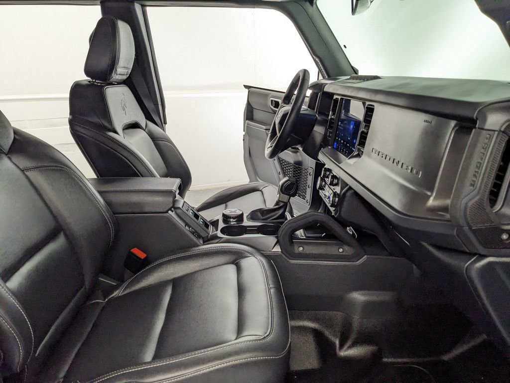 Certified 2025 Ford Bronco Badlands AWD/4WD image 76