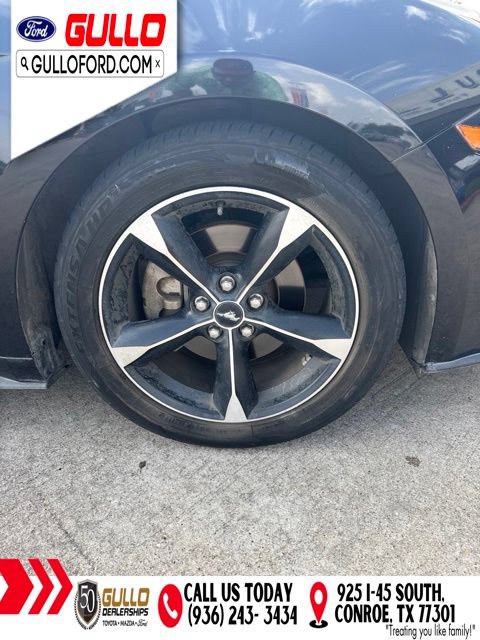Certified 2018 Ford Mustang Coupe RWD image 3