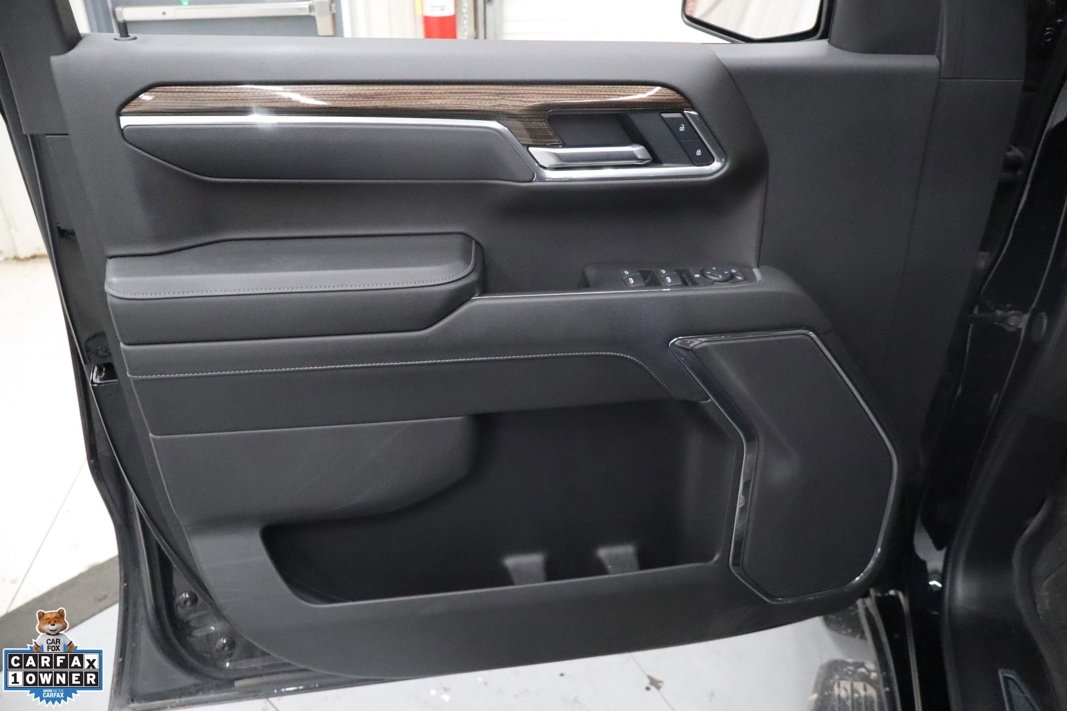 Used 2025 Chevrolet Silverado 1500 LT w/ Protection Package RWD image 12