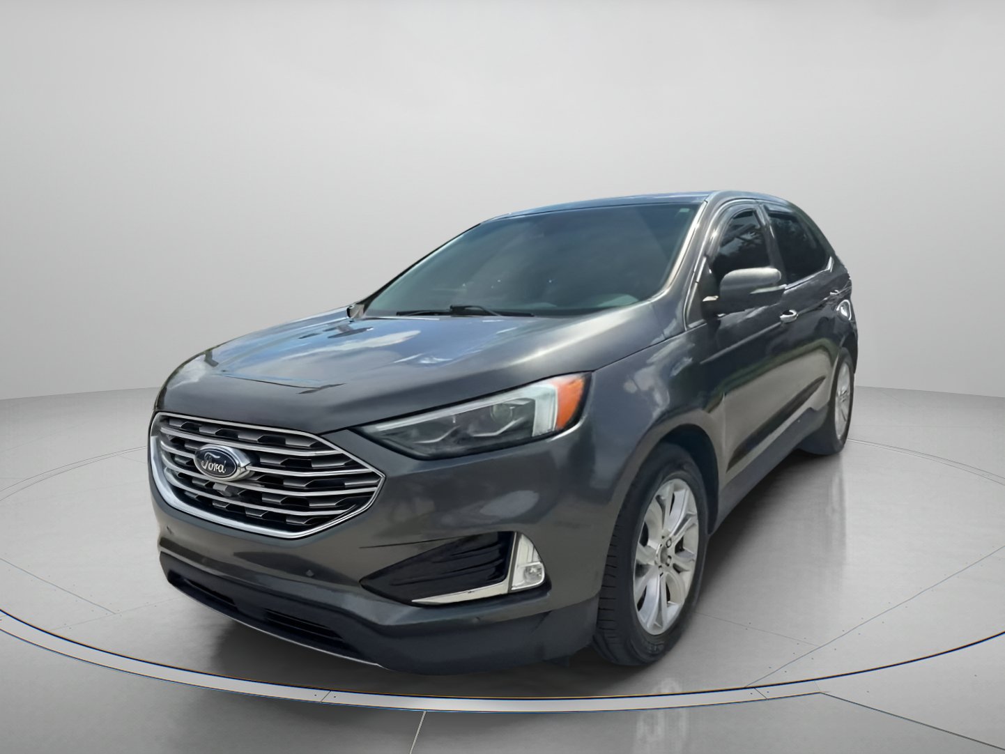 Certified 2019 Ford Edge Titanium w/ Equipment Group 301A FWD image 12
