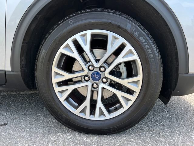 Certified 2022 Ford Escape SEL AWD/4WD image 13