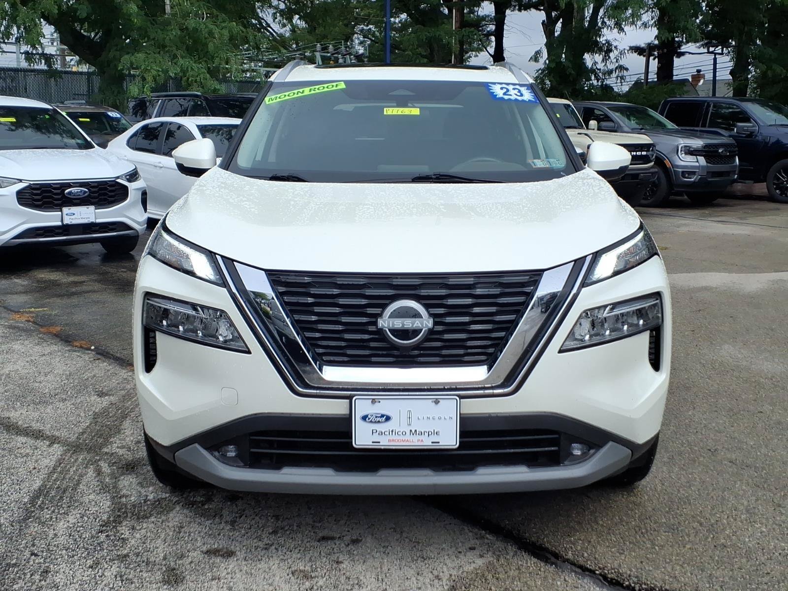Used 2023 Nissan Rogue SV w/ SV Premium Package AWD/4WD image 8