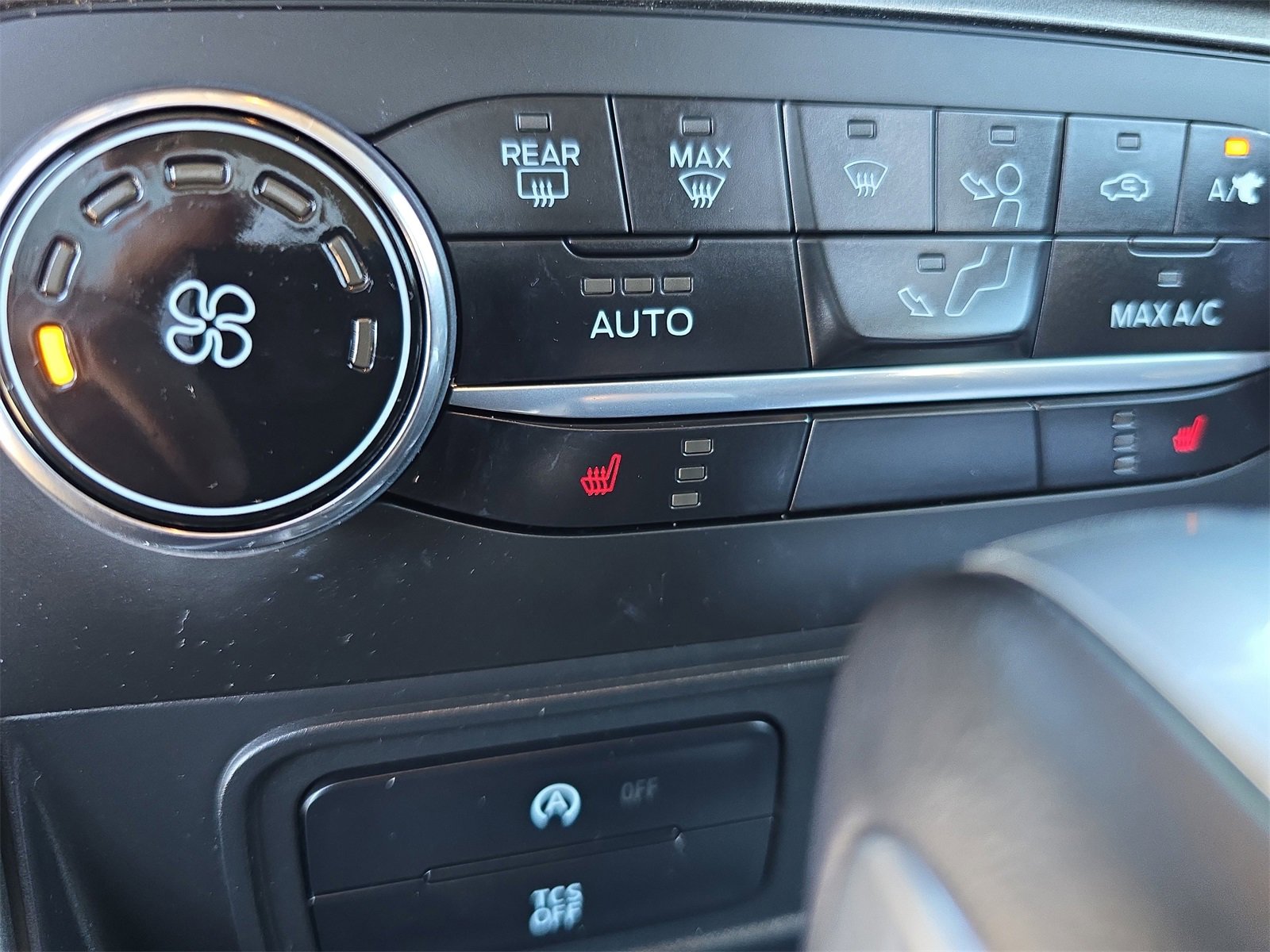 Certified 2021 Ford EcoSport SE w/ Interior Protection Package image 19