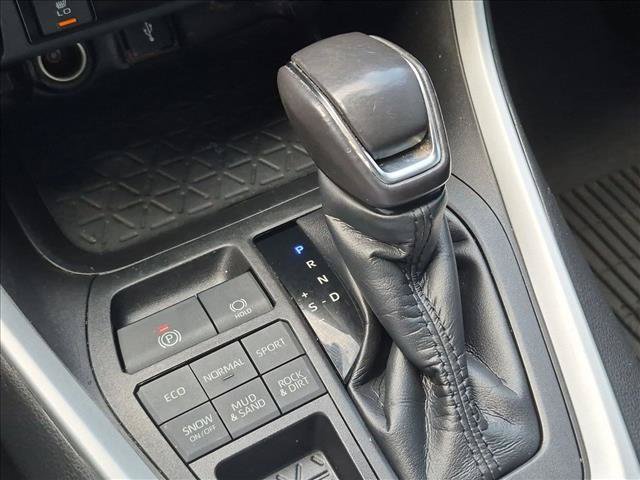 Used 2021 Toyota RAV4 XLE Premium AWD/4WD image 12