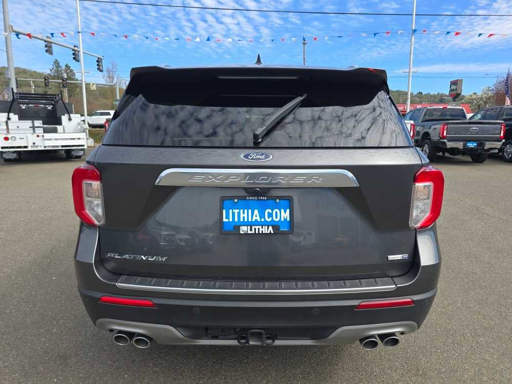 Certified 2020 Ford Explorer Platinum w/ Premium Technology Package image 4
