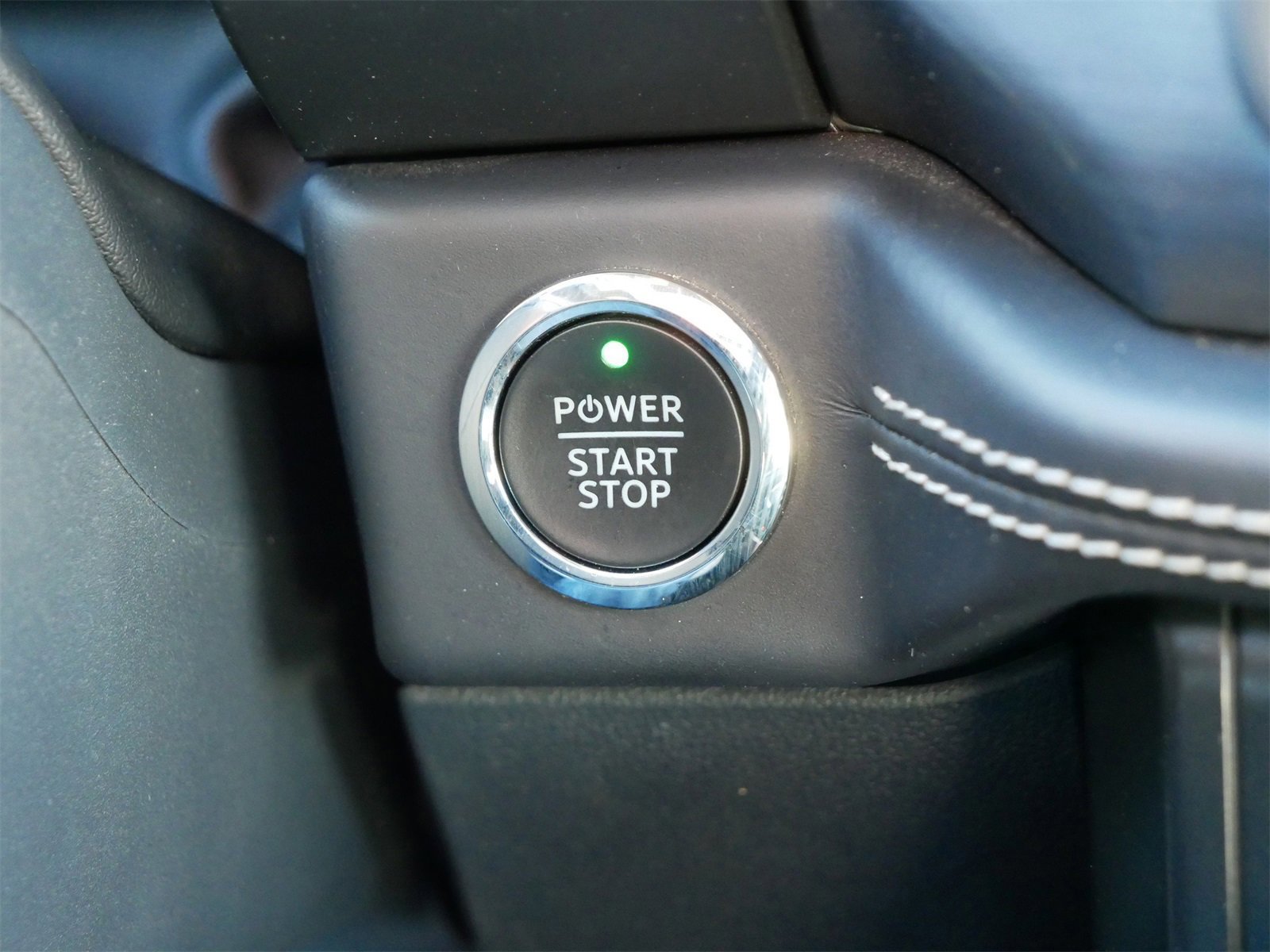 Certified 2022 Ford F150 Lightning Platinum image 28