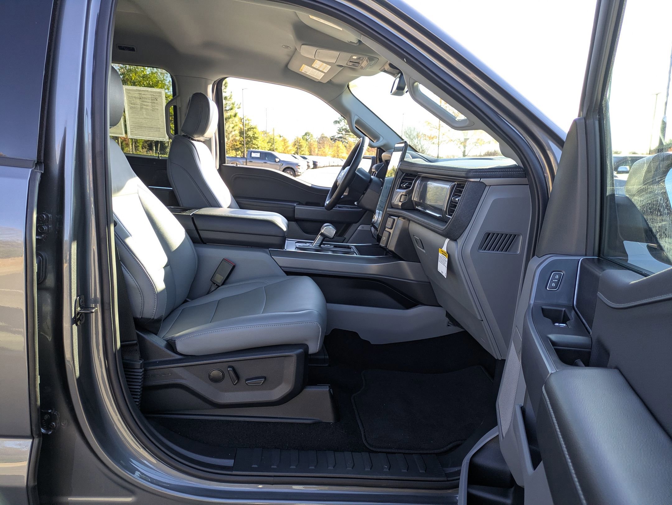 Certified 2025 Ford F150 Lightning Flash image 42