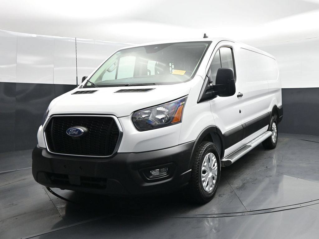 Certified 2025 Ford Transit 250 Low Roof w/ Exterior Upgrade Package RWD image 45