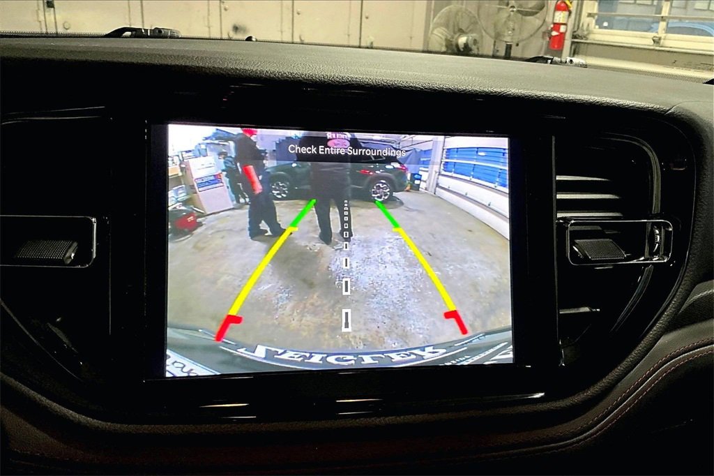 Used 2024 Dodge Durango GT image 20