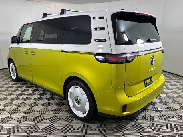 Used 2025 Volkswagen ID. Buzz 1st Edition RWD image 7