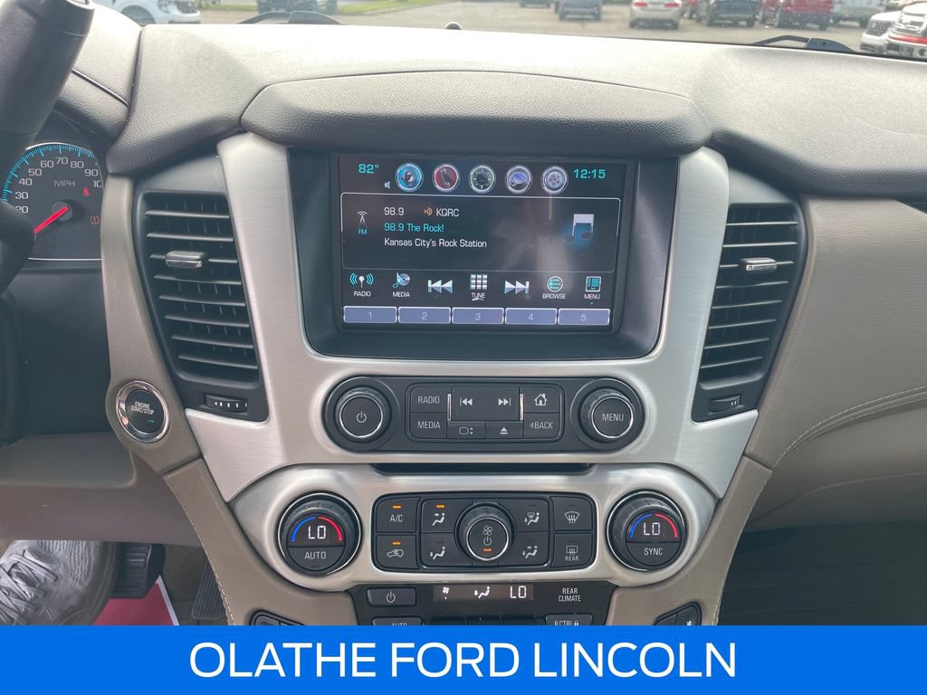 Used 2017 GMC Yukon SLT w/ Premium Edition AWD/4WD image 24