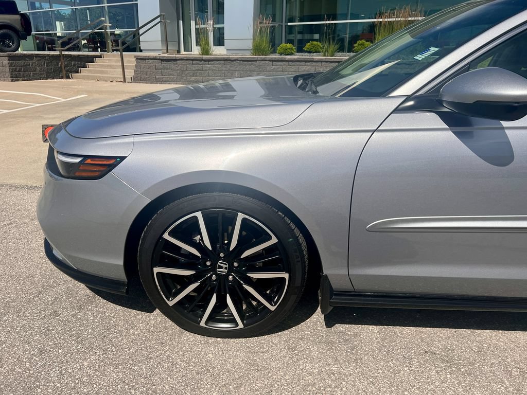 Used 2023 Honda Accord Touring image 29