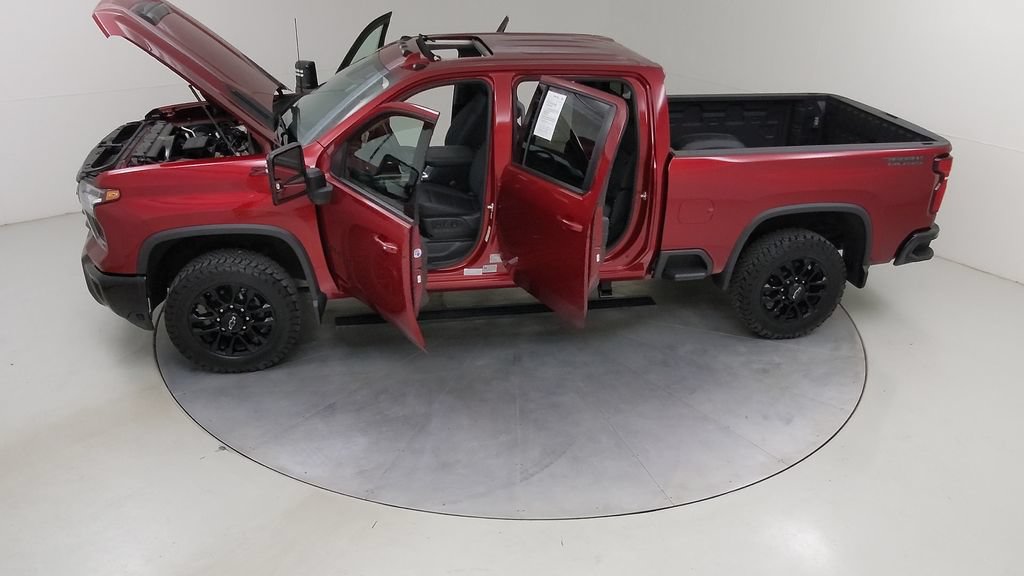 Used 2025 Chevrolet Silverado 2500 LTZ w/ Trail Boss Package AWD/4WD image 58
