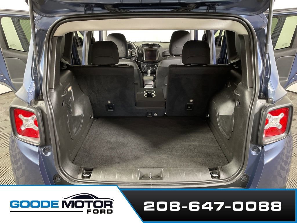 Used 2022 Jeep Renegade Trailhawk AWD/4WD image 21